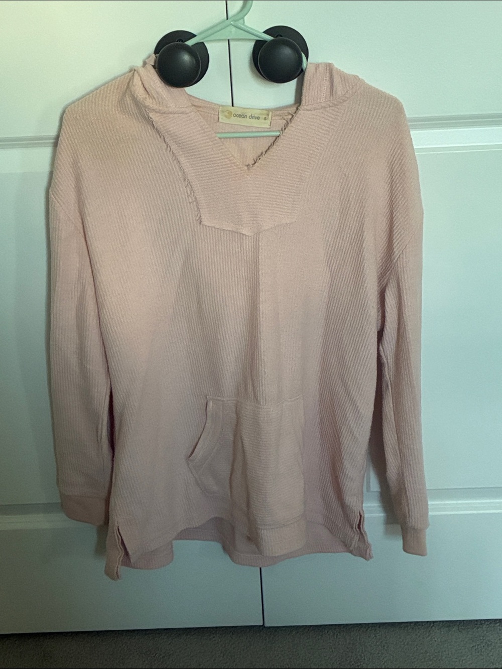 Women’s like new blush pink sweatshirt